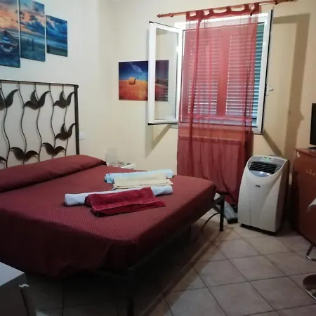 A Casa Mia Alojamento de Acomodação e Pequeno-almoço Anzio